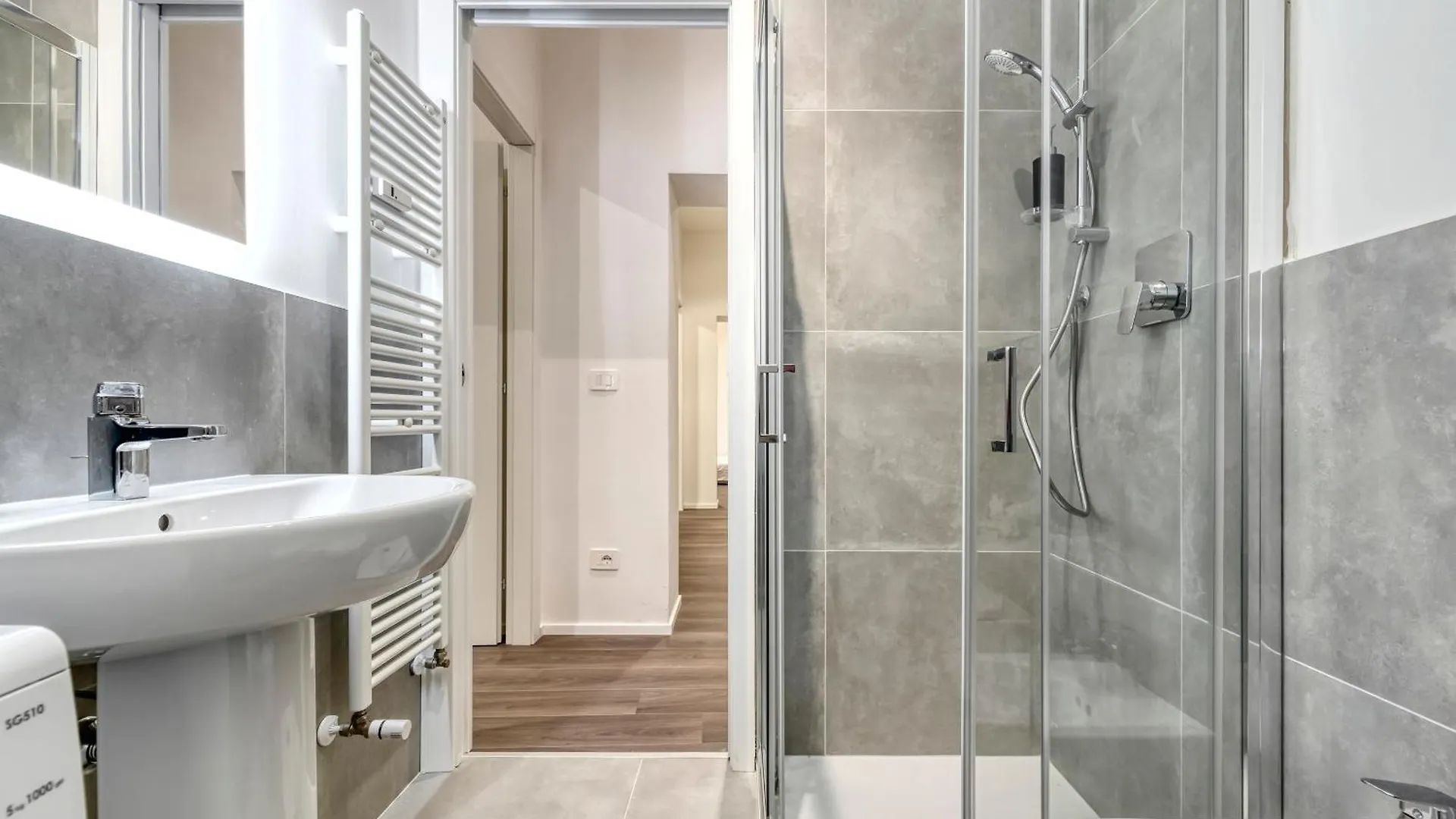Carbonara Palace 3 - Luxury Comfort Under Medieval Towers Bolonia